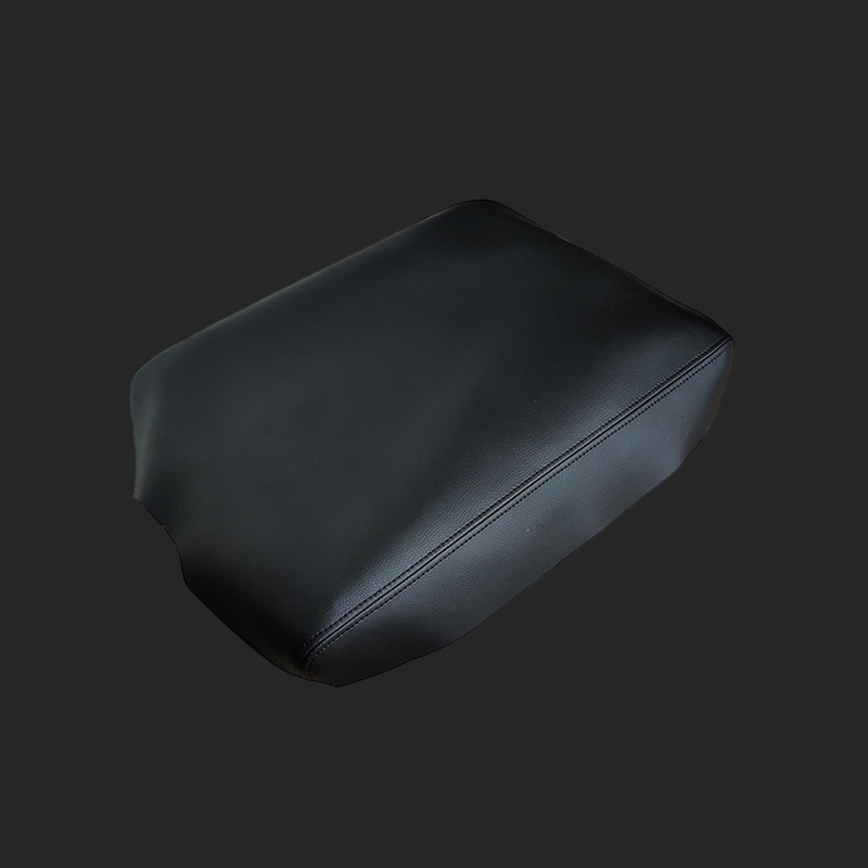 Titan handbag leather