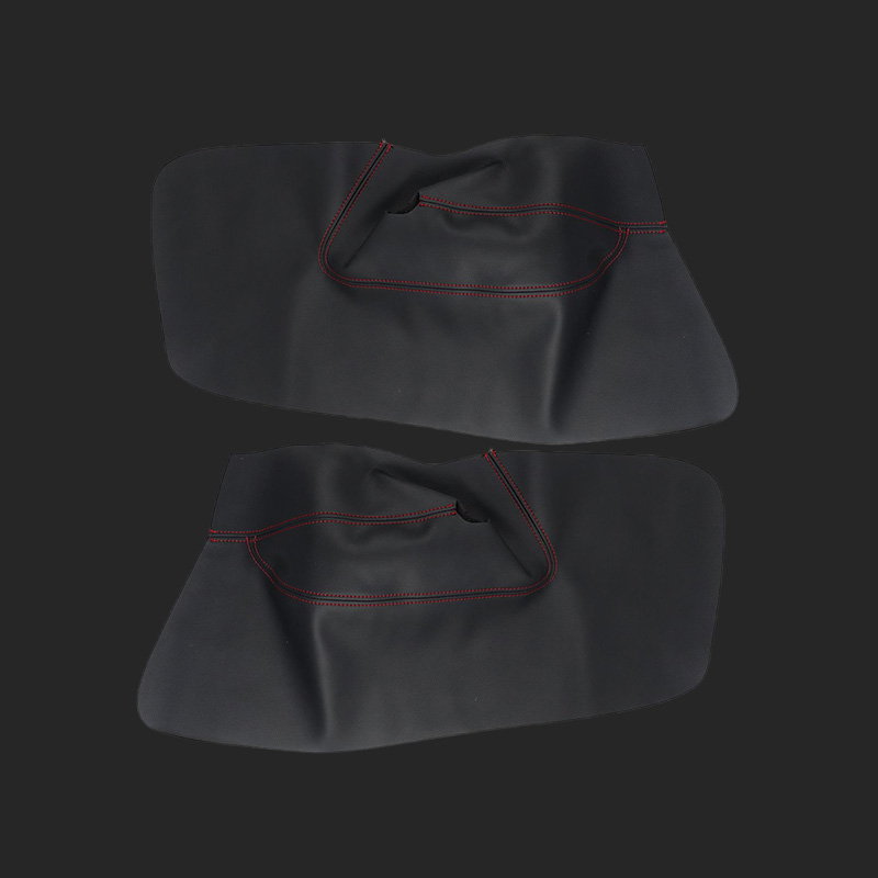 Sagitar four-door leather trim